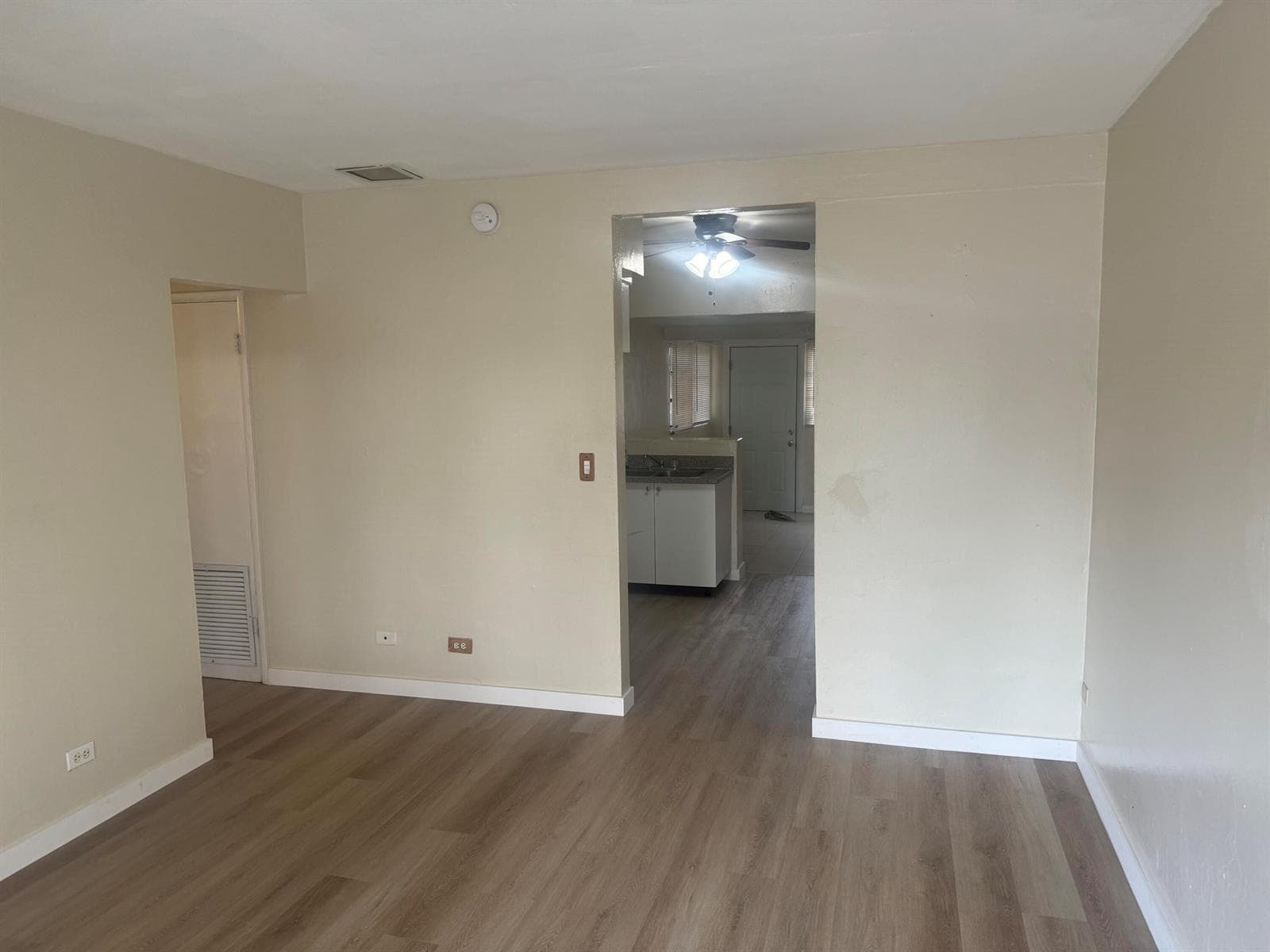 2360 NW 98TH Street, Miami FL 33147 photo 3