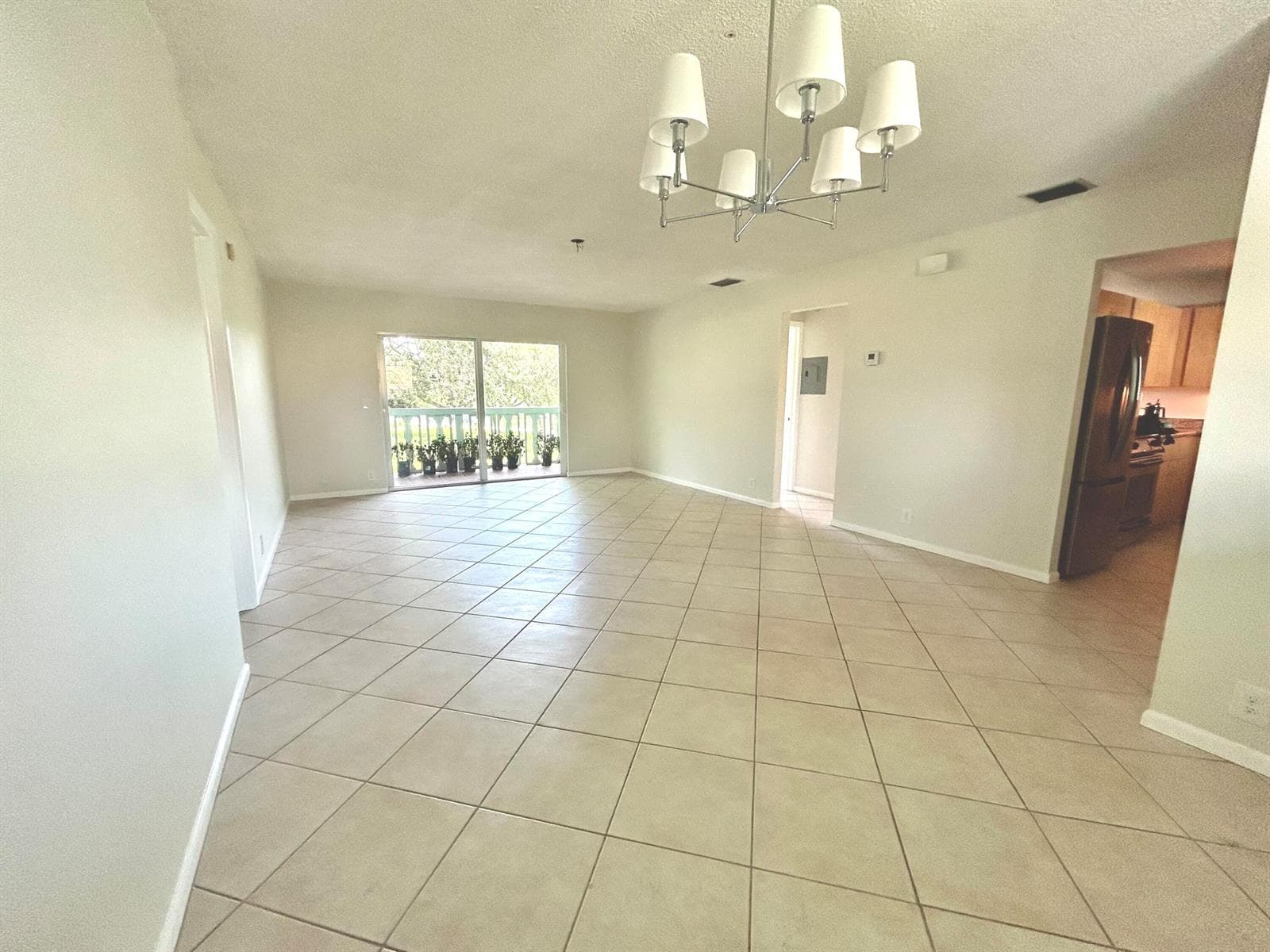 421 S LAKESIDE Drive # 7, FL 33460 photo 3