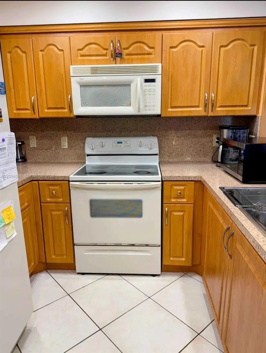 3545 NE 167th St # 408, North Miami Beach FL 33160 photo 3