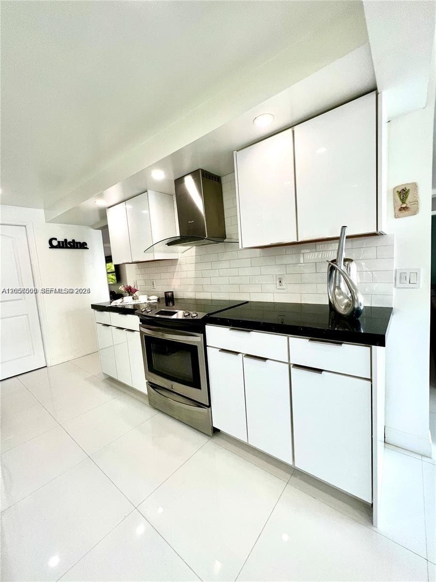 200 Golden Isles Dr # 206, Hallandale Beach FL 33009 photo 5