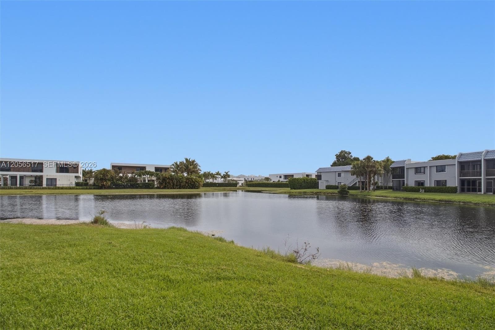 16631 Hemingway Dr, Weston FL 33326 photo 4