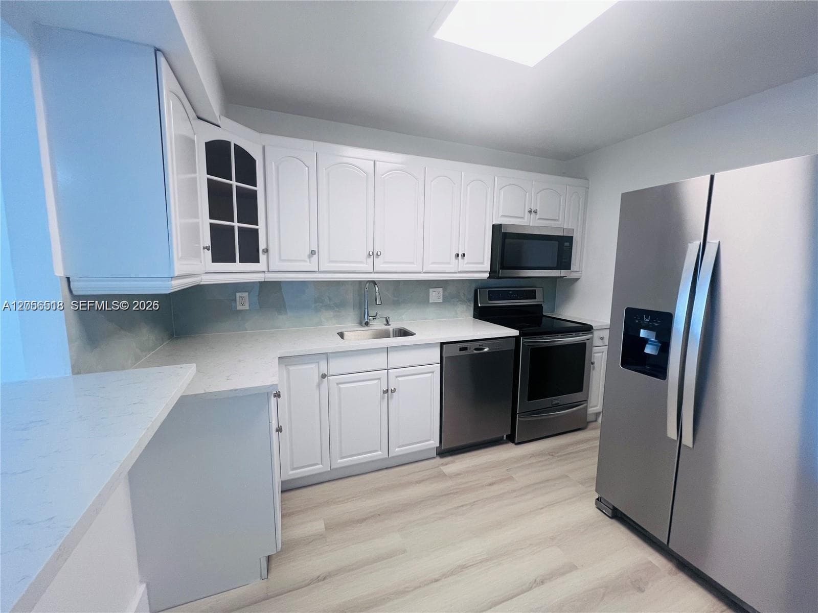 1200 NE Miami Gardens Dr # 501W, Miami FL 33179 photo 3