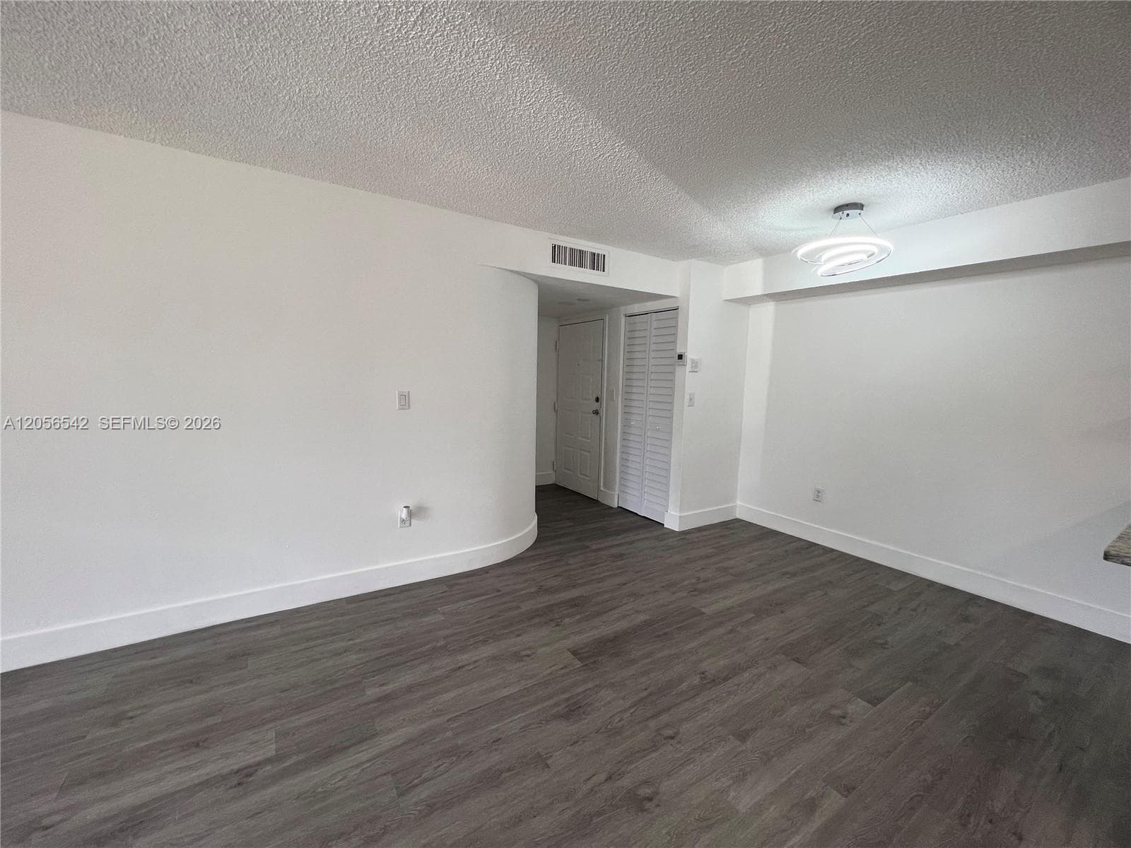 7235 NW 179th St # 104, Hialeah FL 33015 photo 4
