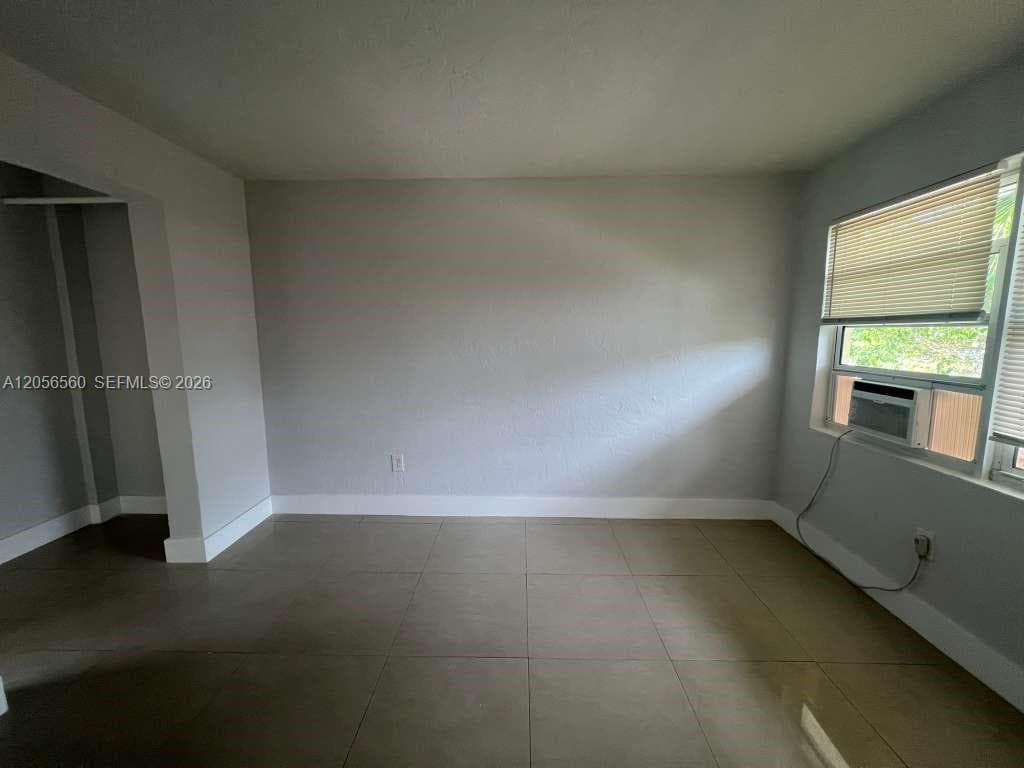 1281 NW 60th St # 5, Miami FL 33142 photo 3