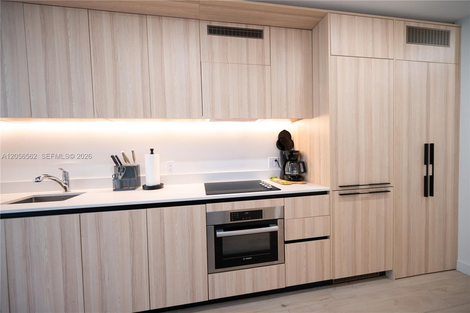225 N Miami Ave # 1505, Miami FL 33128 photo 2