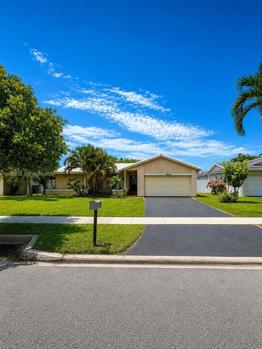 9840 NW 25th Ct, Coral Springs FL 33065