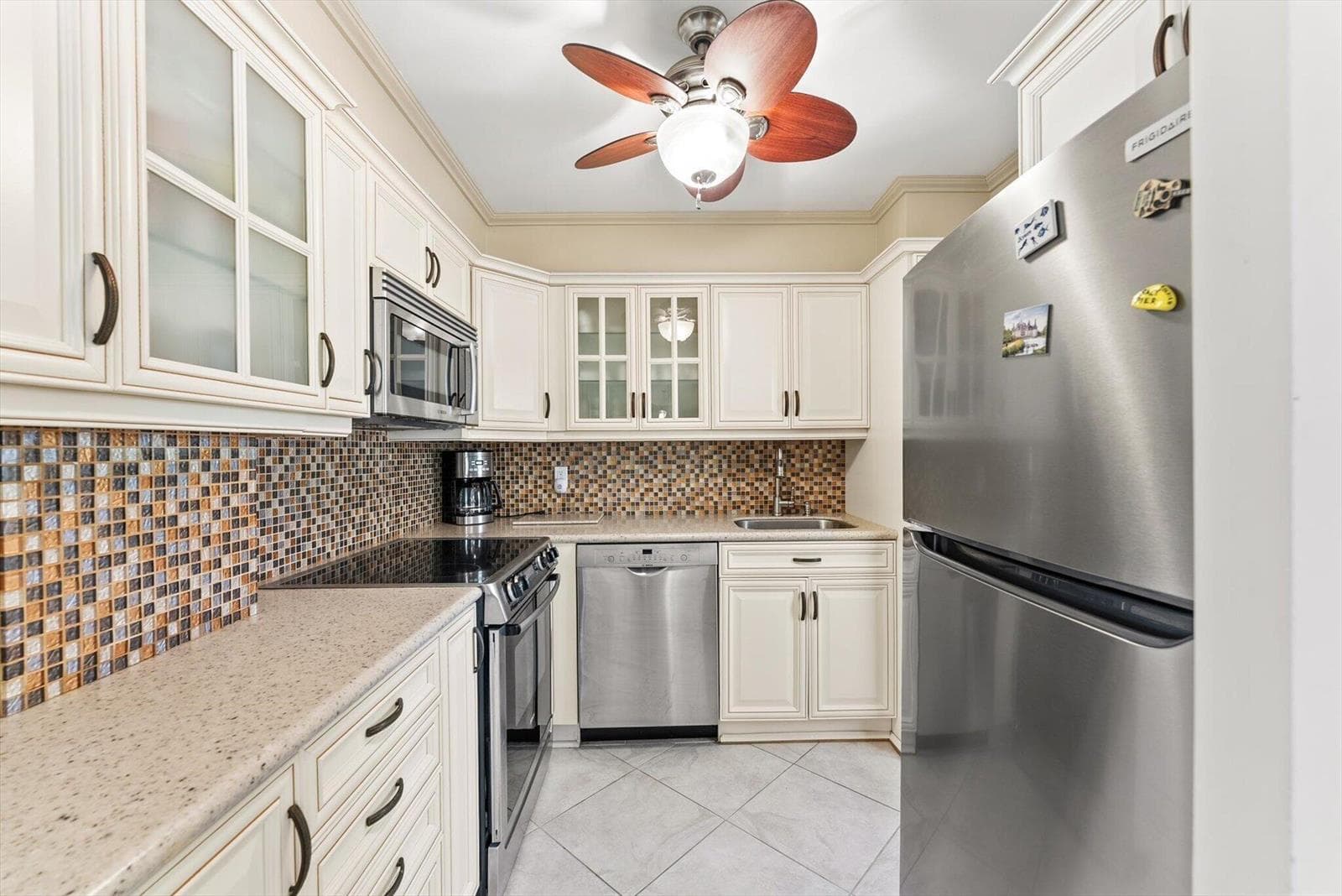 220 Kings Point Drive # 210, Sunny Isles Beach FL 33160 photo 4
