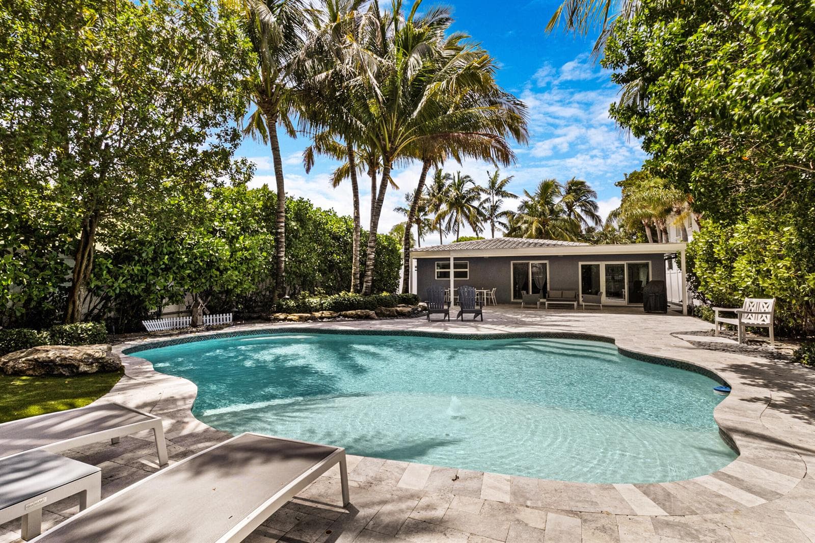 3319 NE 18TH Street, Fort Lauderdale FL 33305