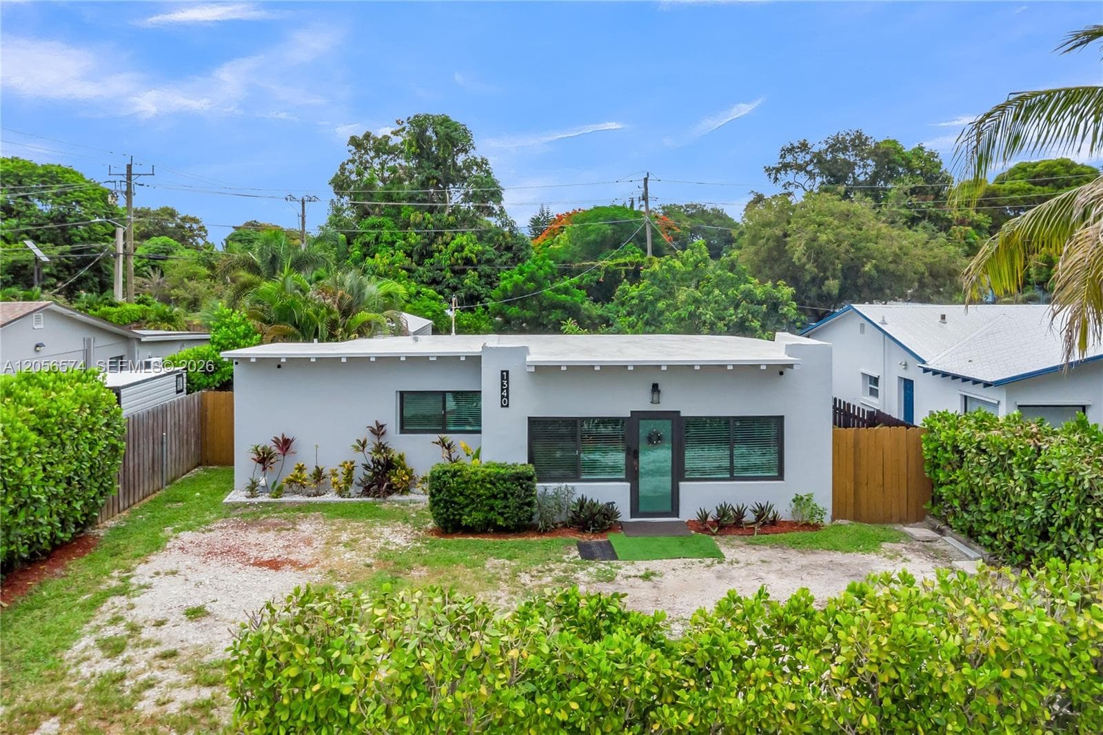 1340 NW 4th Ave, Fort Lauderdale FL 33311 photo 2