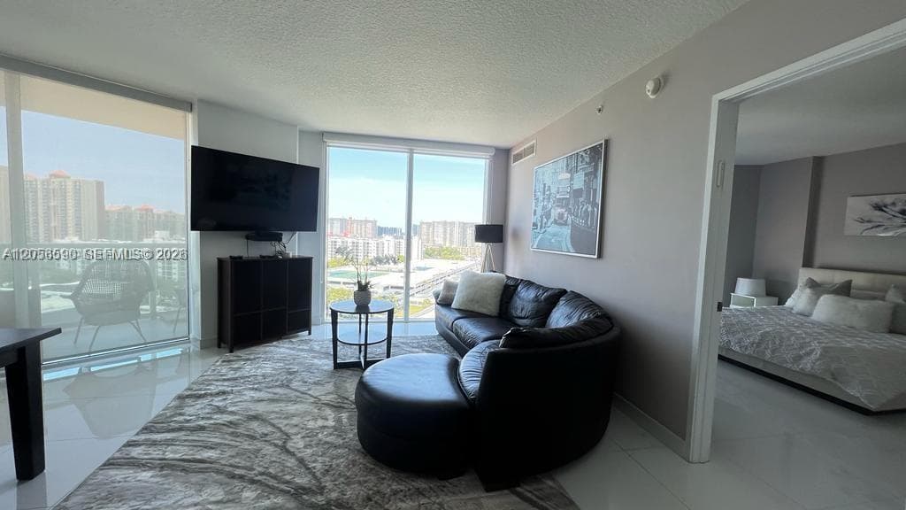 150 Sunny Isles Blvd # 1-1202, Sunny Isles Beach FL 33160