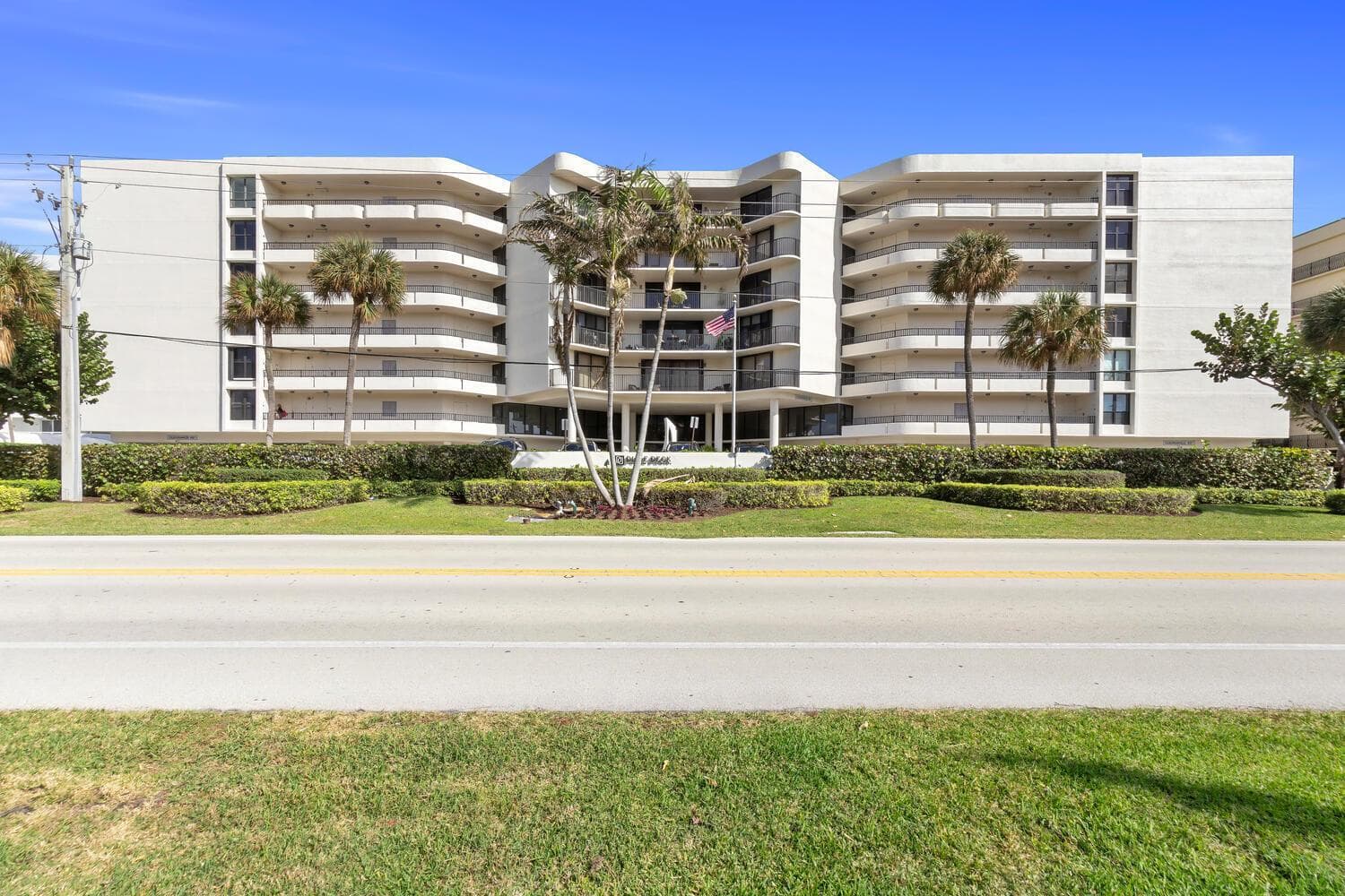 3610 S OCEAN Boulevard # 310, South Palm Beach FL 33480 photo 2