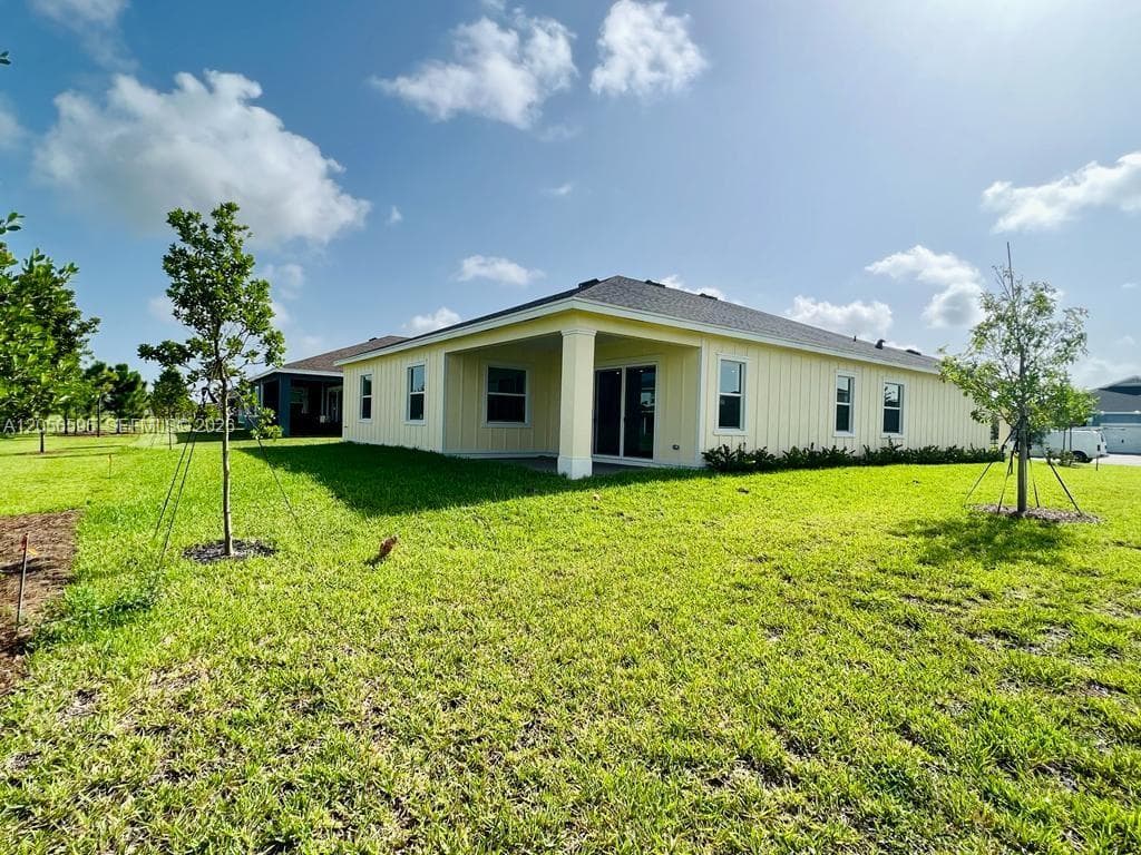 1097 Haywagon Trl # 1097, Loxahatchee FL 33470 photo 3