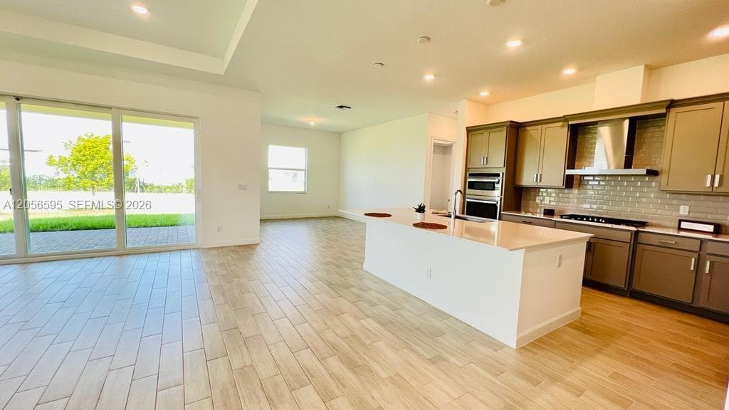 1097 Haywagon Trl # 1097, Loxahatchee FL 33470 photo 5