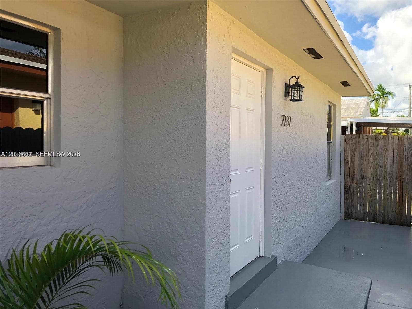 2735 NW 27th St, Miami FL 33142 photo 5