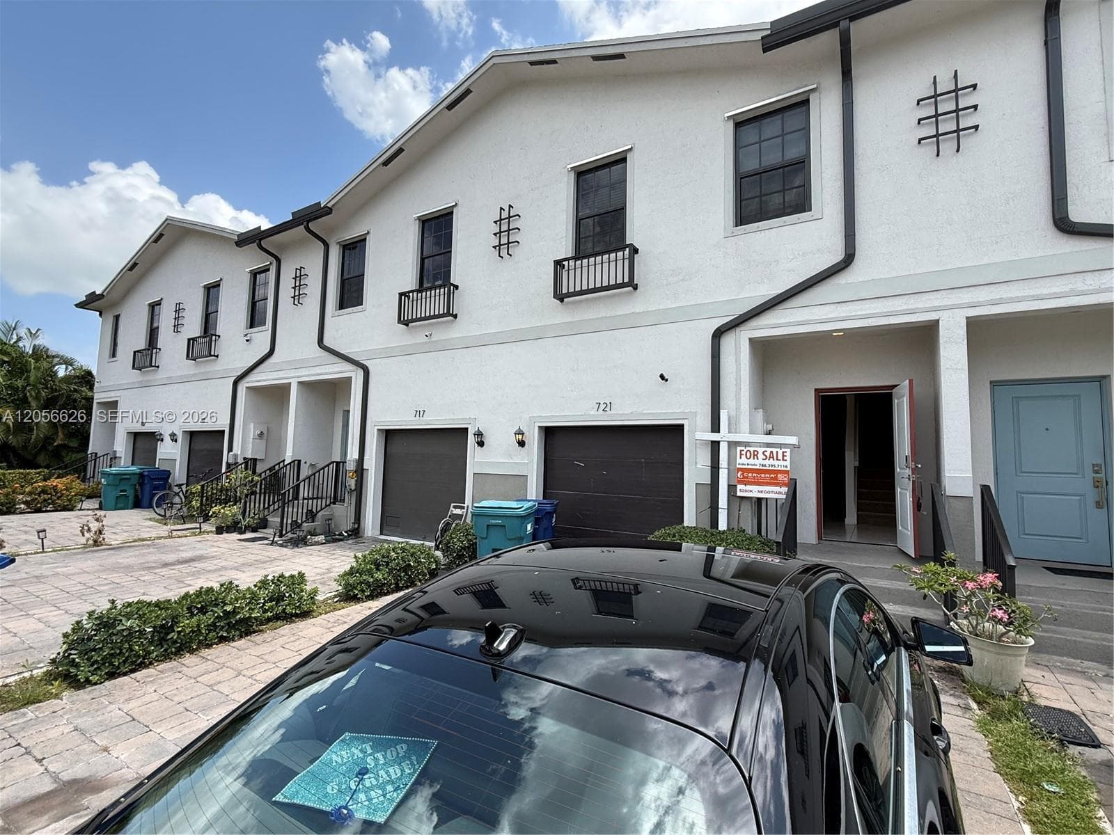 721 SW 11th St, Florida City FL 33034 photo 2