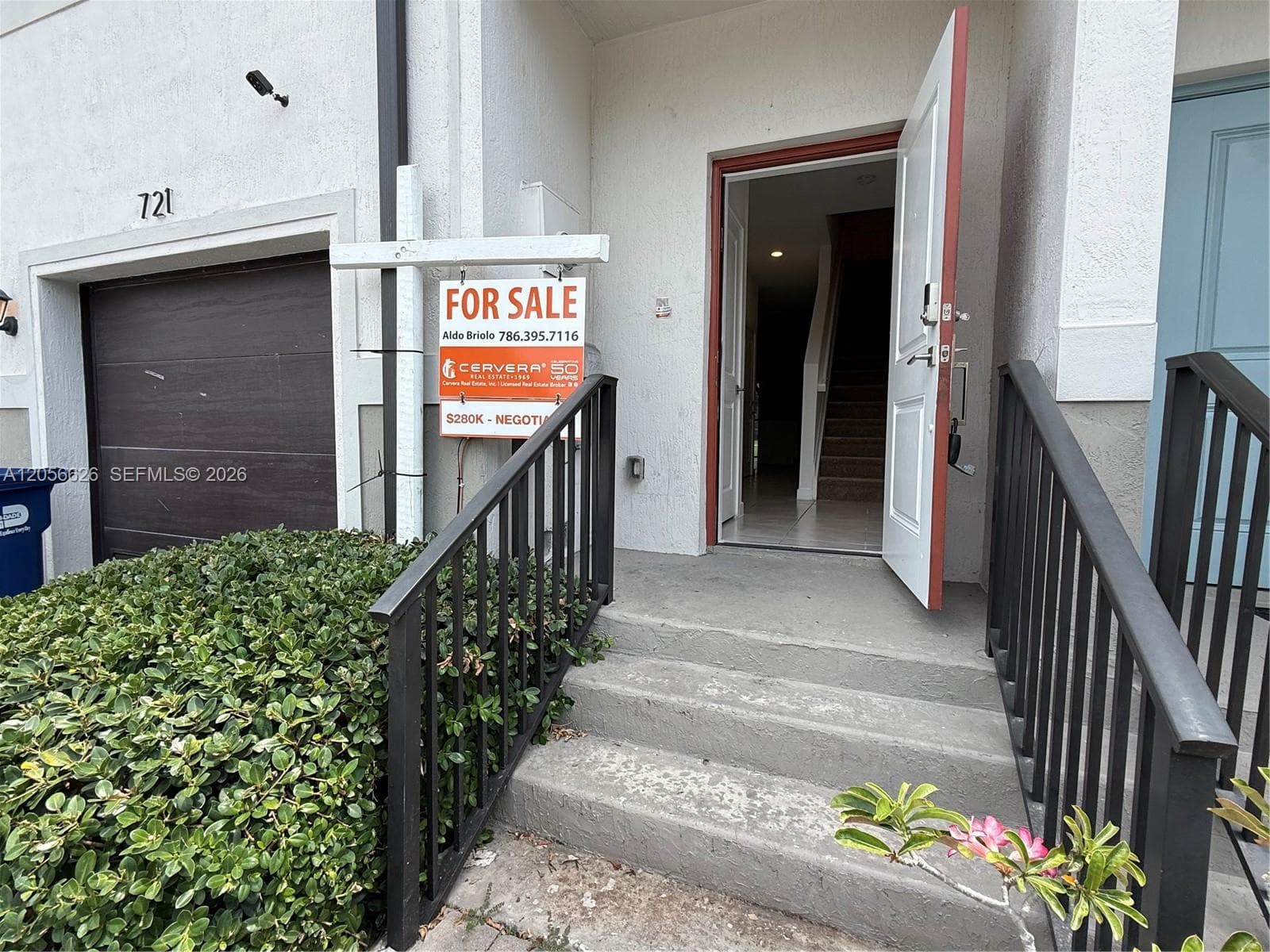 721 SW 11th St, Florida City FL 33034 photo 3