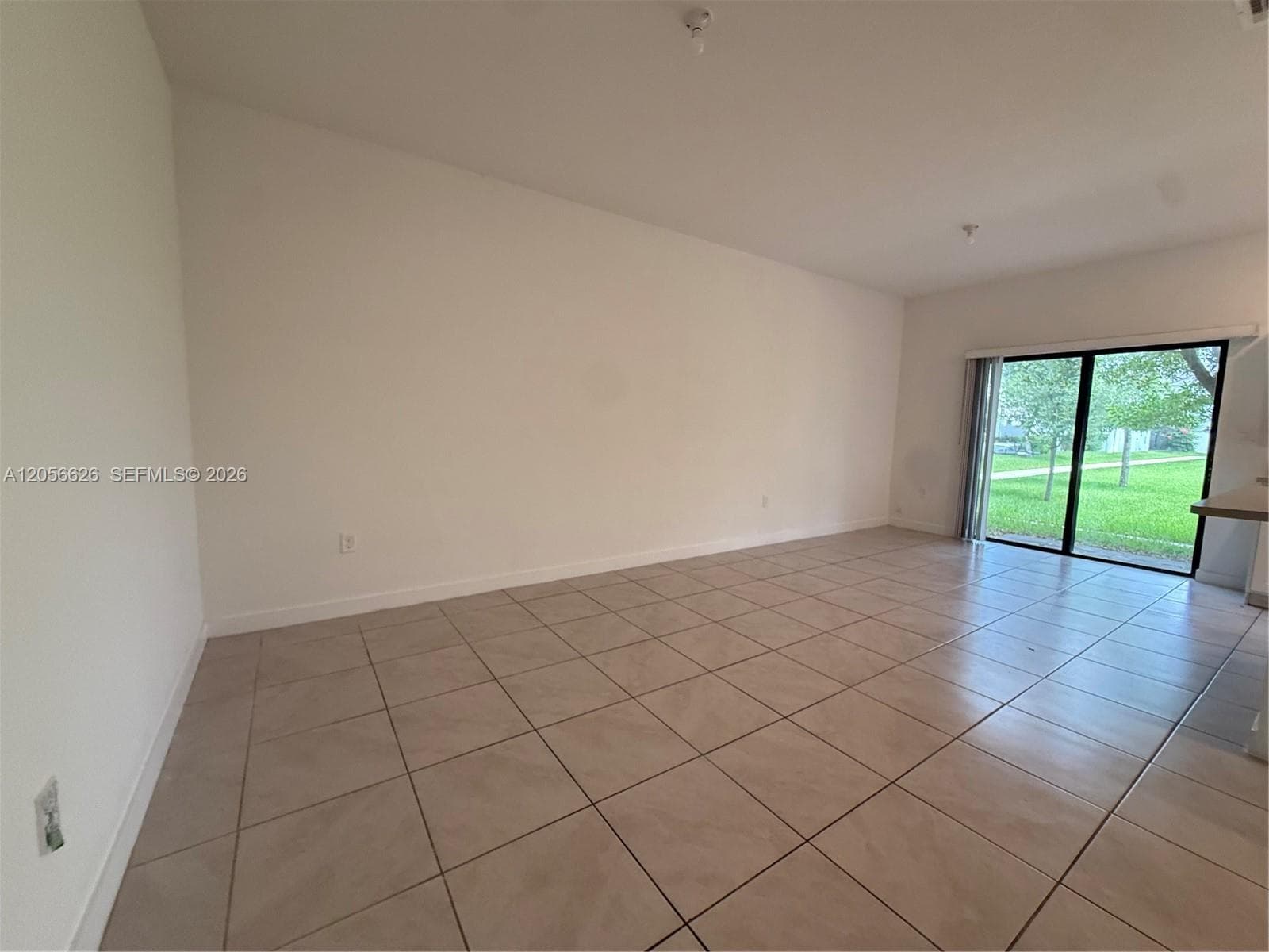 721 SW 11th St, Florida City FL 33034 photo 4