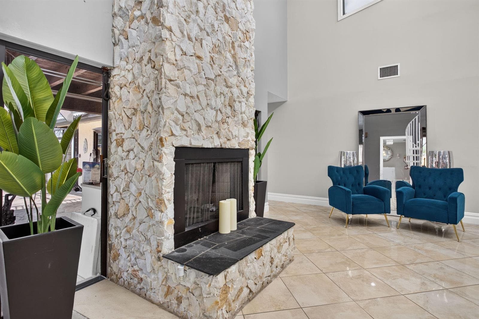 7355 NW 83RD Avenue, Tamarac FL 33321 photo 5