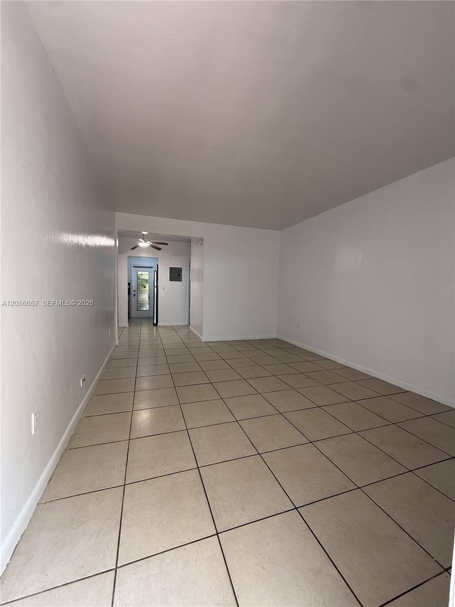 934 Meridian Ave, Miami Beach FL 33139 photo 3