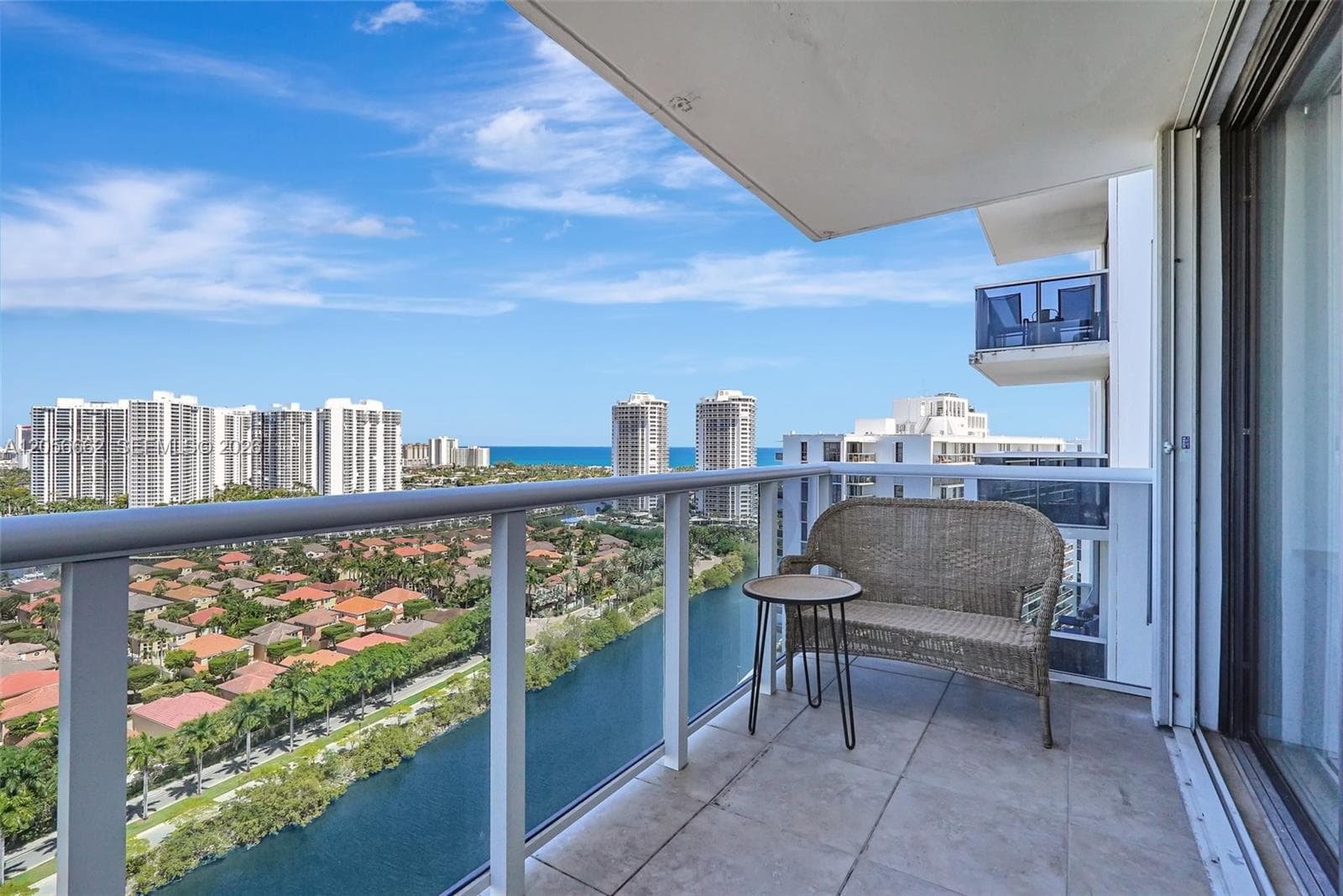 3675 N Country Club Dr # 2310, Aventura FL 33180