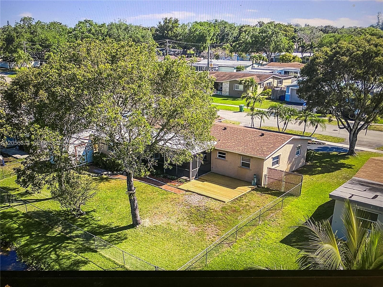 5231 SW 89th Ave, Cooper City FL 33328 photo 2