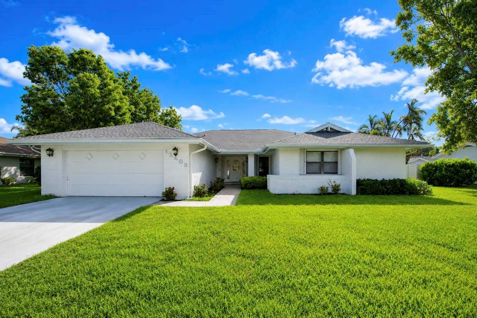 12403 Westhall Place, Wellington FL 33414 photo 3