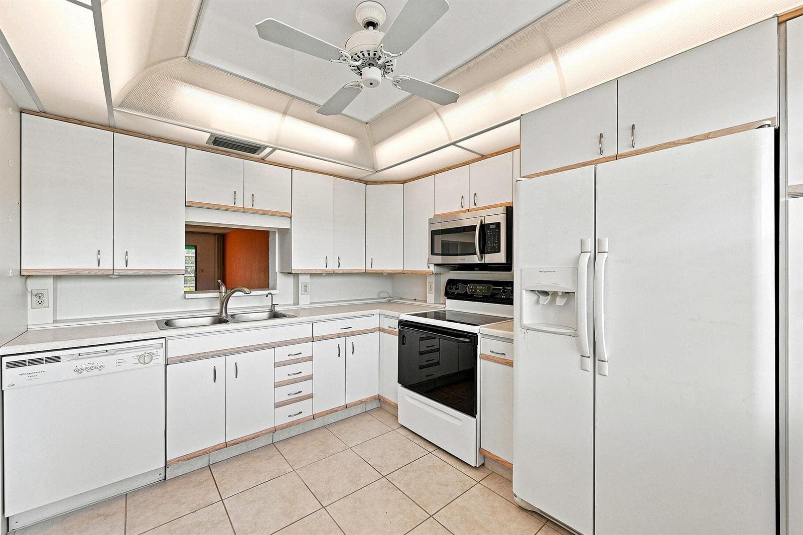 2901 VICTORIA Circle # D2, Coconut Creek FL 33066 photo 2