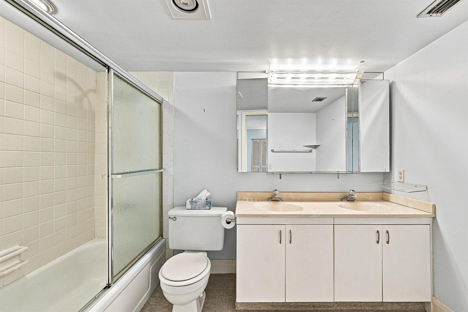 2901 VICTORIA Circle # D2, Coconut Creek FL 33066 photo 5