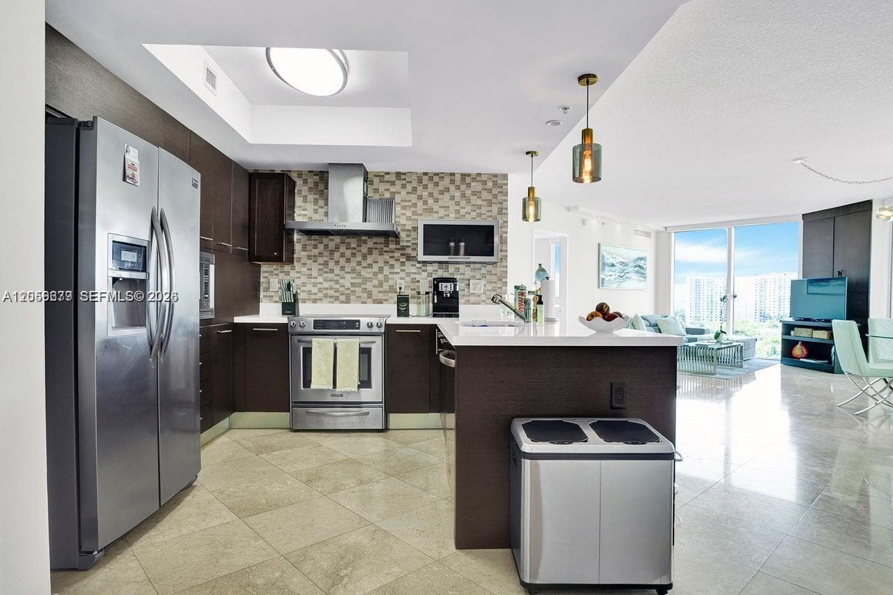 150 Sunny Isles Blvd # 1-805, Sunny Isles Beach FL 33160 photo 3