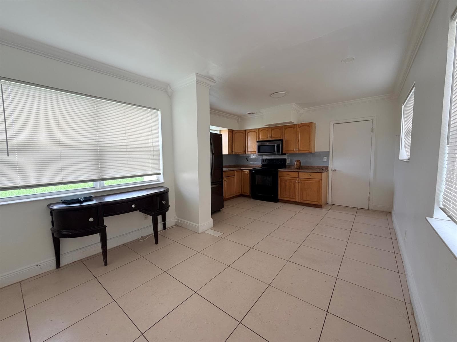 2438 Thomas Street # 3, Hollywood FL 33020 photo 2