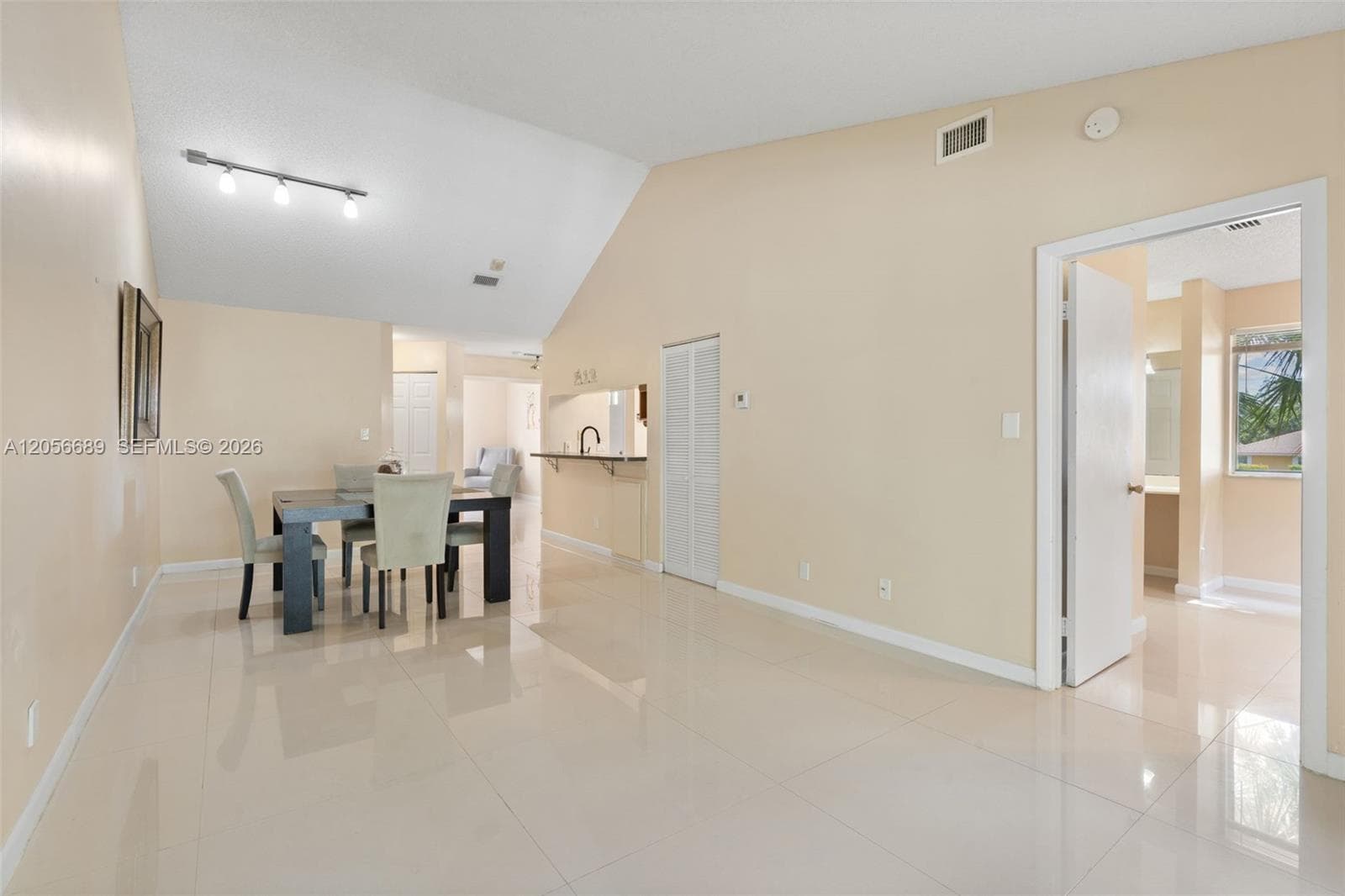 927 Coral Club Dr # 927, Coral Springs FL 33071 photo 5