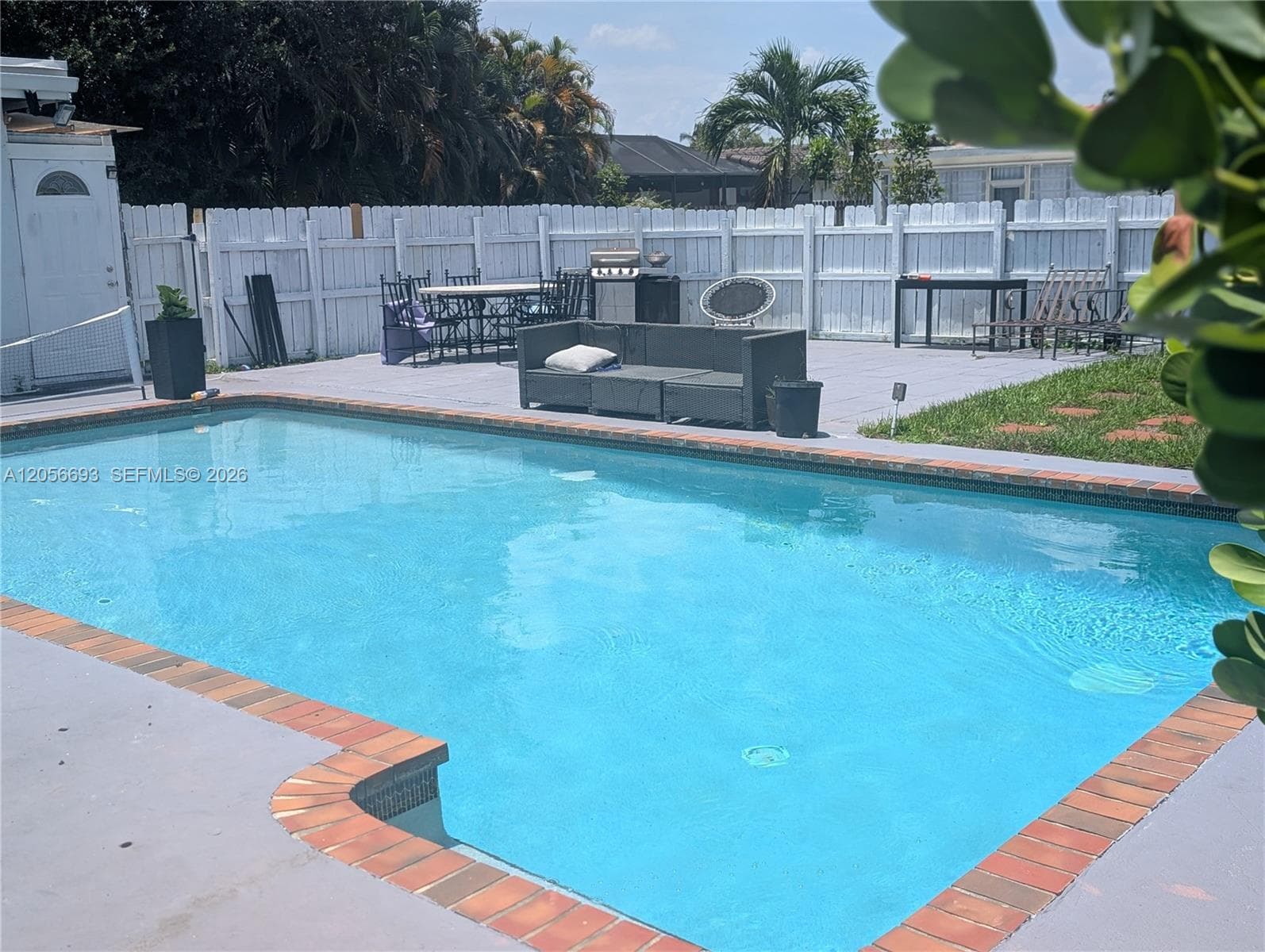 Listing