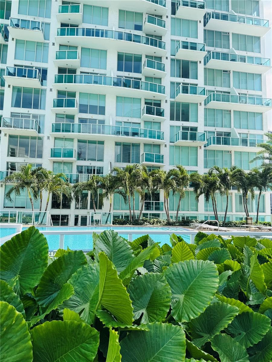 41 SE 5th # 2204, Miami FL 33131 photo 3