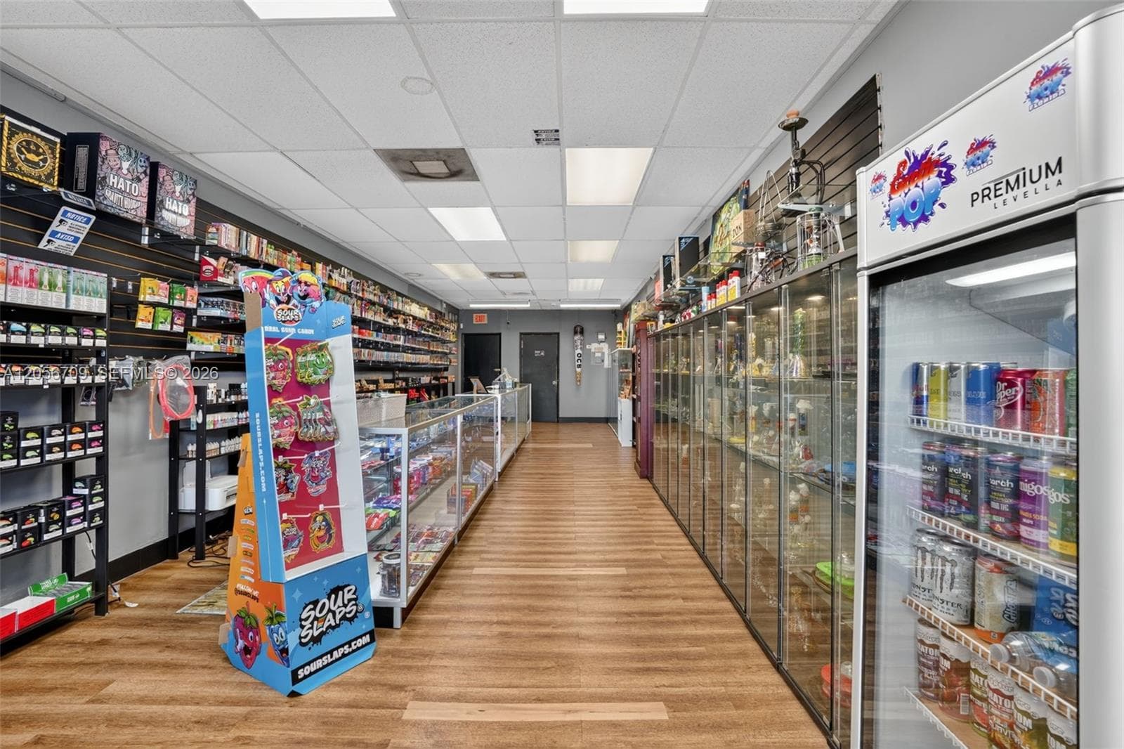 Smoke Shop for Sale in Coral Gables, Coral Gables FL 33134 photo 4