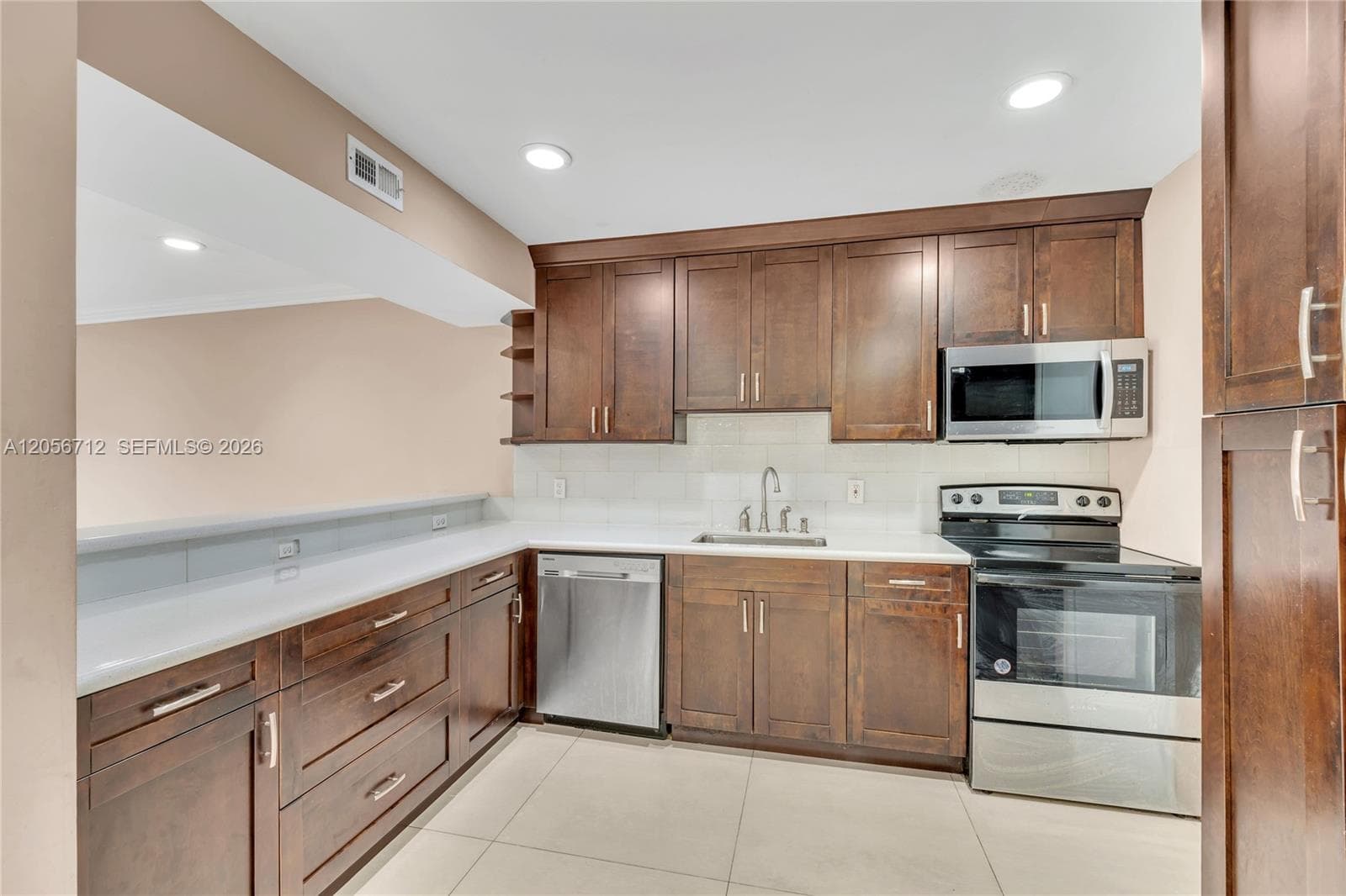4848 NW 24th Ct # 118, Lauderdale Lakes FL 33313 photo 4