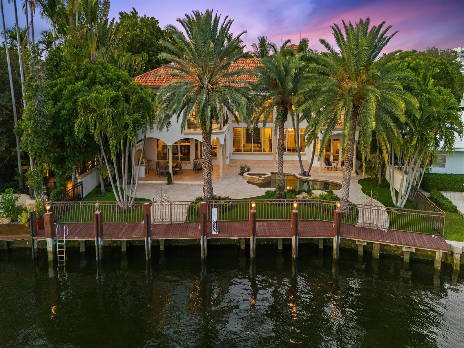 639 Middle River Drive, Fort Lauderdale FL 33304 photo 2