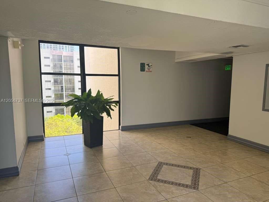 17011 N Bay Rd # 709, Sunny Isles Beach FL 33160 photo 3