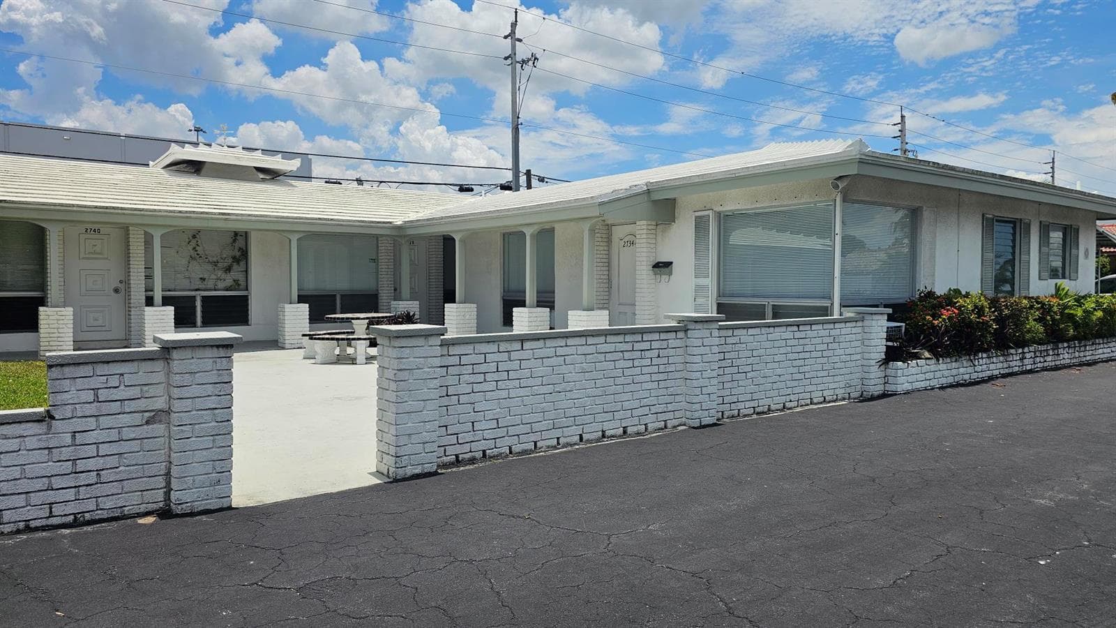 2734 NE 32nd Street # 1, Fort Lauderdale, FL 33306 photo 2