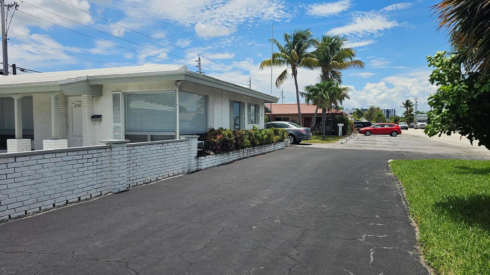 2734 NE 32nd Street # 1, Fort Lauderdale, FL 33306 photo 3