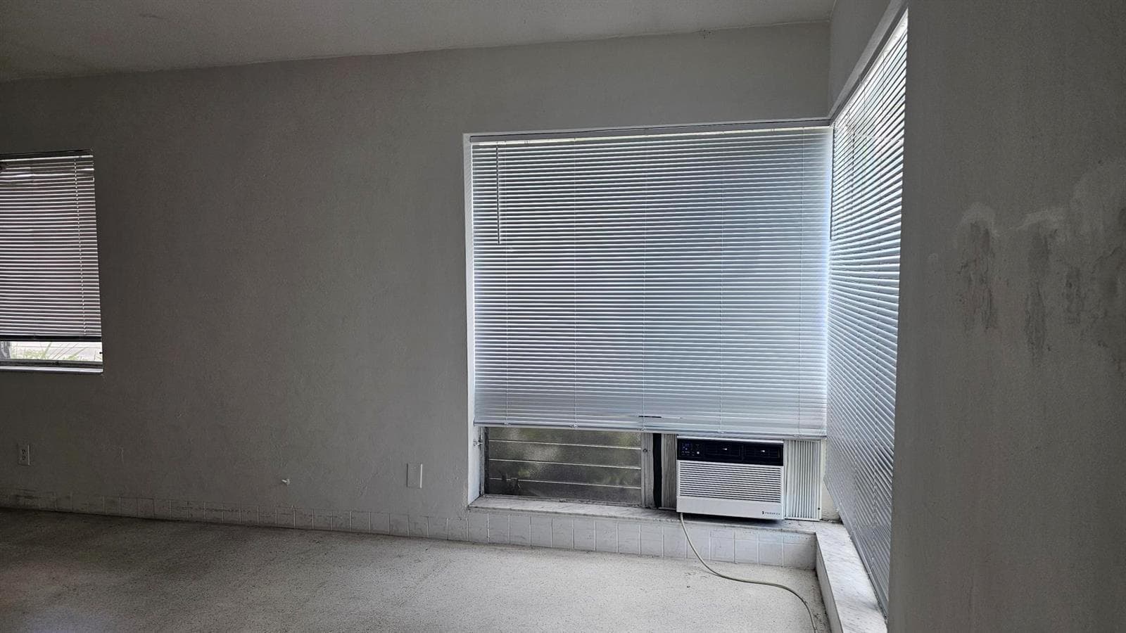 2734 NE 32nd Street # 1, Fort Lauderdale, FL 33306 photo 5