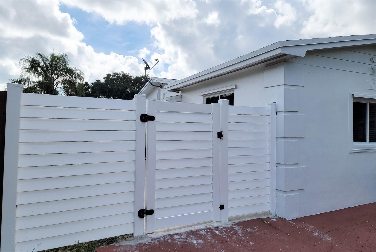 2021 NW 85TH Avenue, Pembroke Pines FL 33024