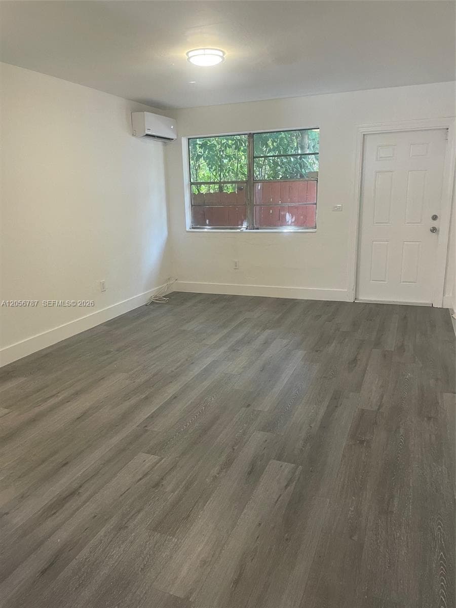 1831 NW 41st St # 1833, Miami FL 33142 photo 4