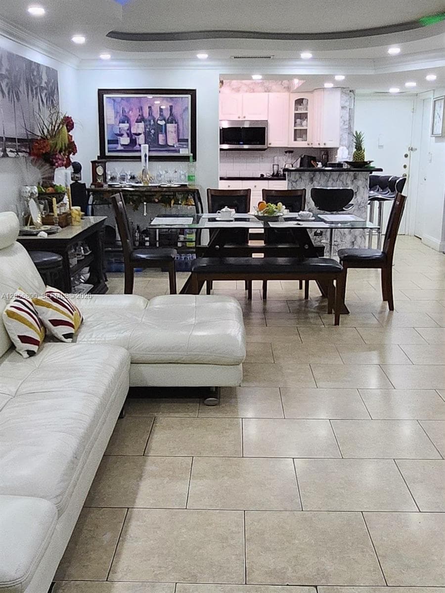 2750 NE 183rd St # 1701, Aventura FL 33160 photo 3