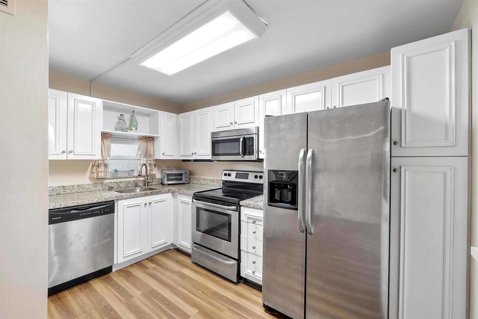 8990 S Hollybrook Boulevard # 209, Pembroke Pines FL 33025 photo 4