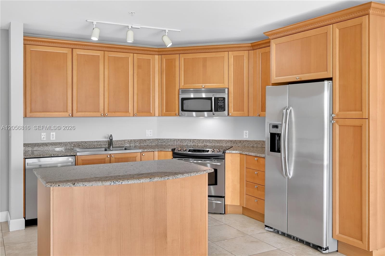 55 Merrick Way # 832, Coral Gables FL 33134 photo 5