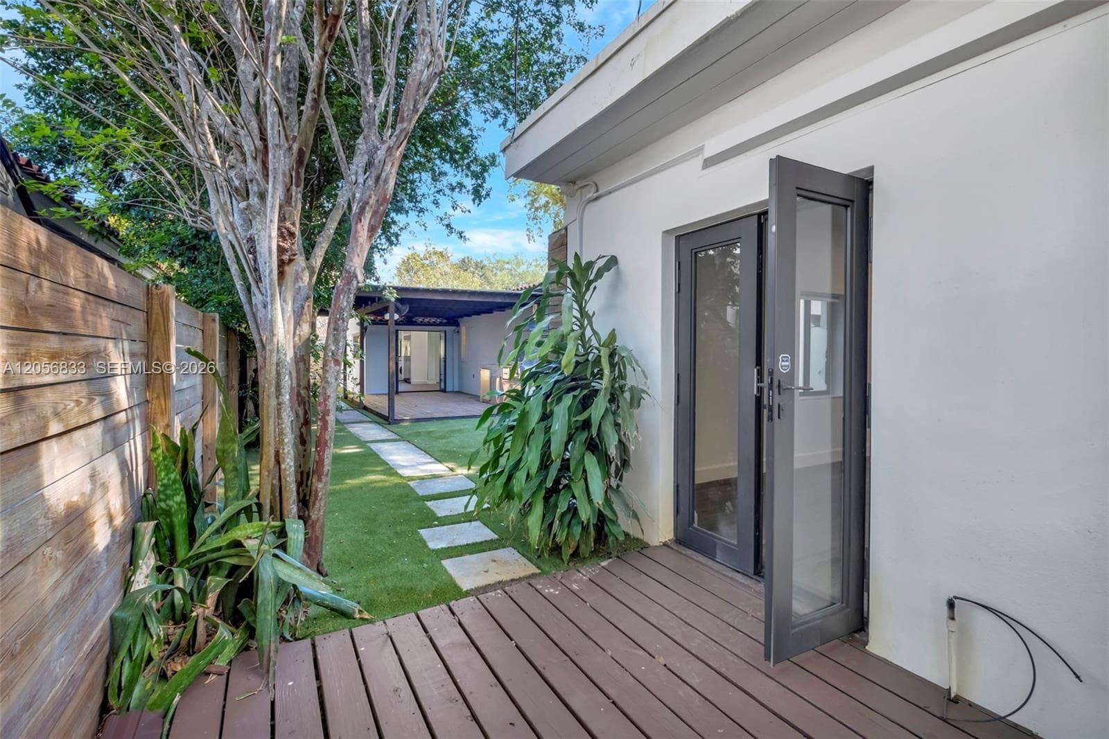 2198 NE 183rd St, North Miami Beach FL 33179 photo 5