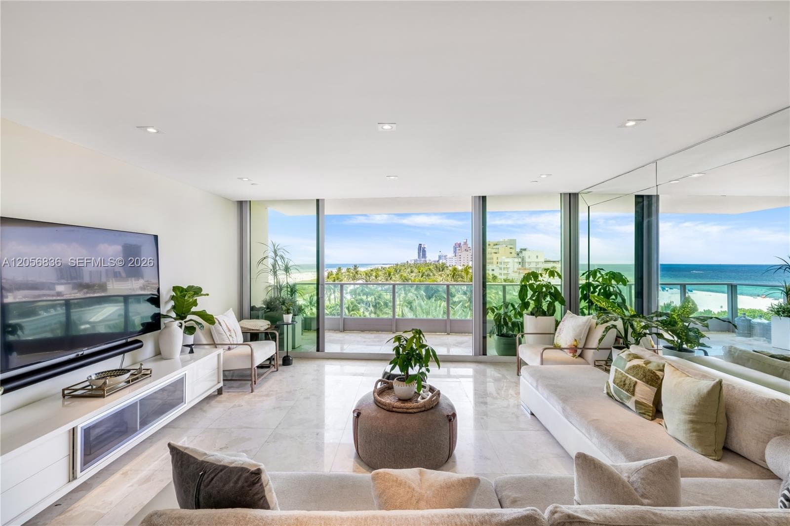 1455 Ocean Dr # 703, Miami Beach FL 33139 photo 3