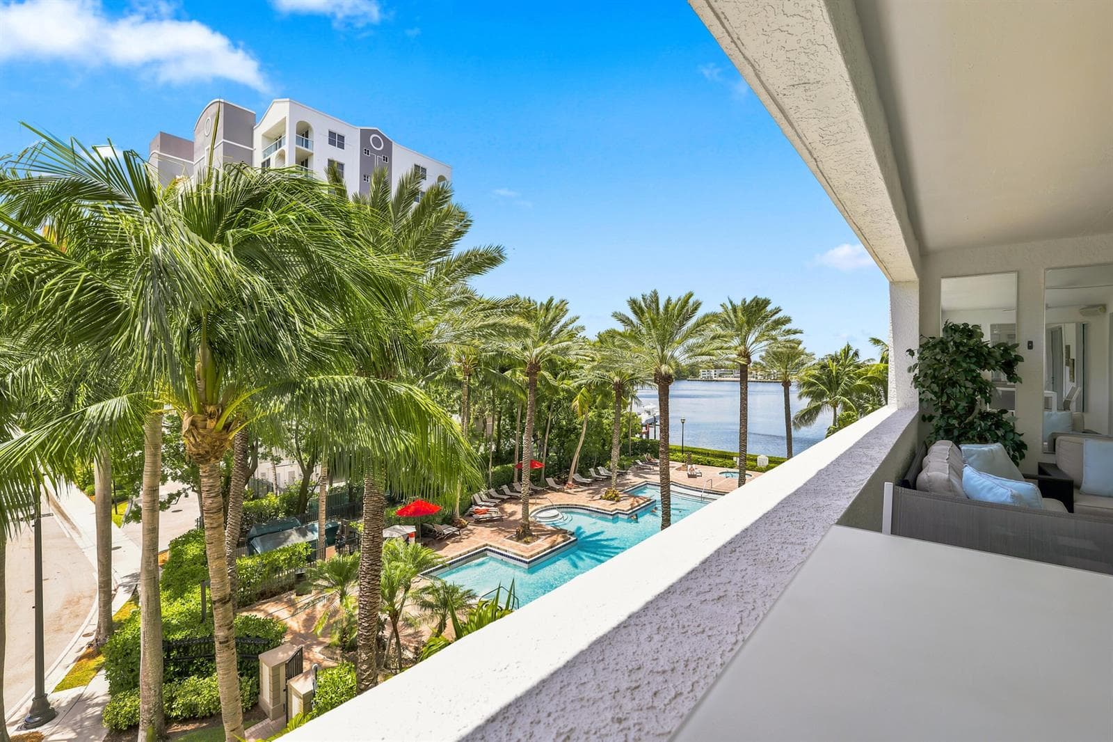 17100 N Bay Road # 1401, Sunny Isles Beach FL 33160 photo 2