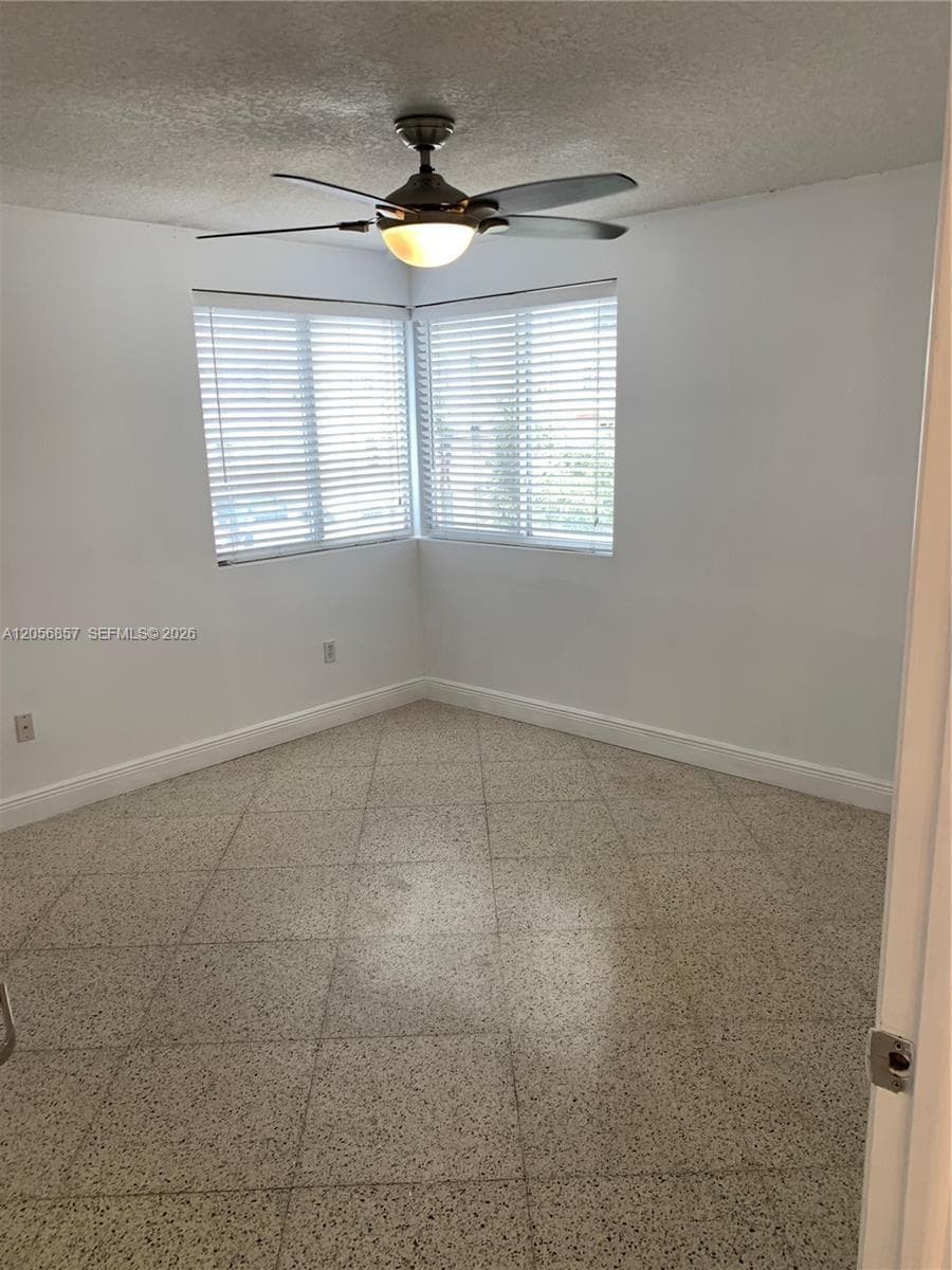 498 SW 2nd St # 2C, Miami FL 33130 photo 5