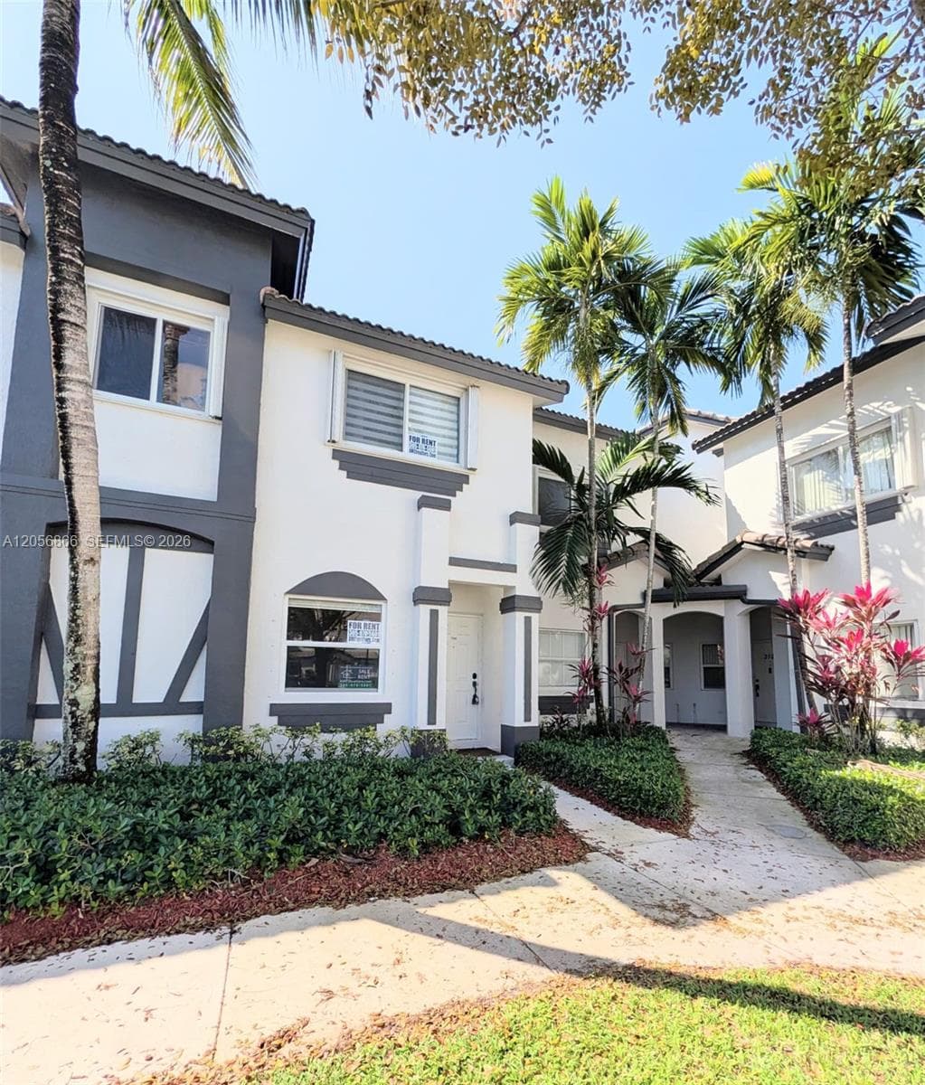 2320 SE 23rd Rd # 2320, Homestead FL 33035 photo 2